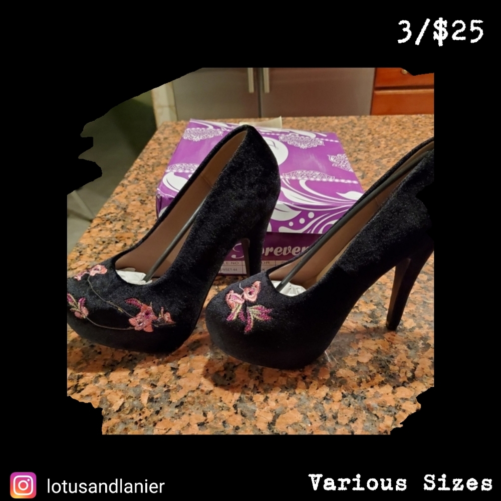 Forever Black Floral Heels Various Sizes NIB 3/$25